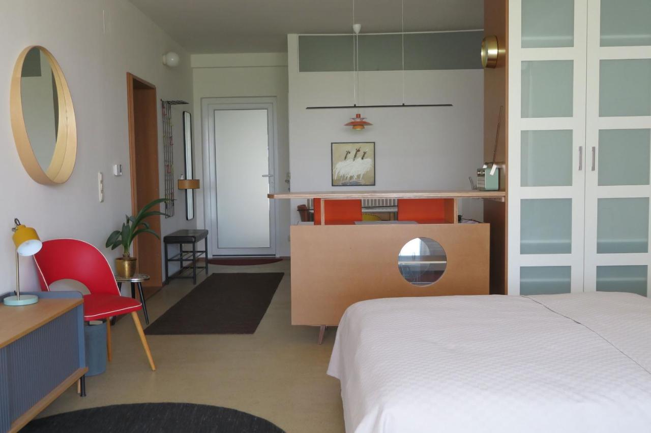 Studio-apartment *